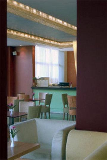 London Athènes